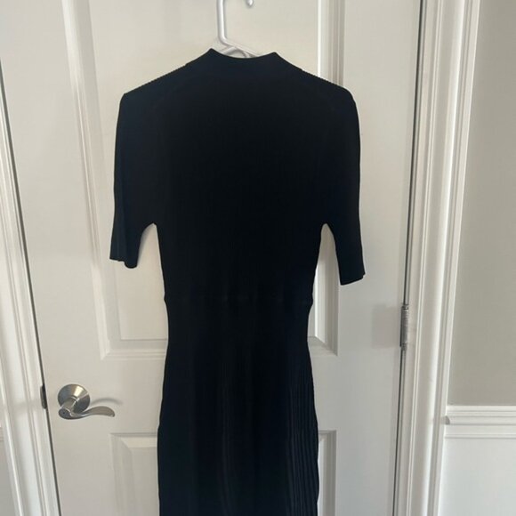 Veronica Beard Lauper Rib-Knit Sweaterdress - Picture 4 of 10